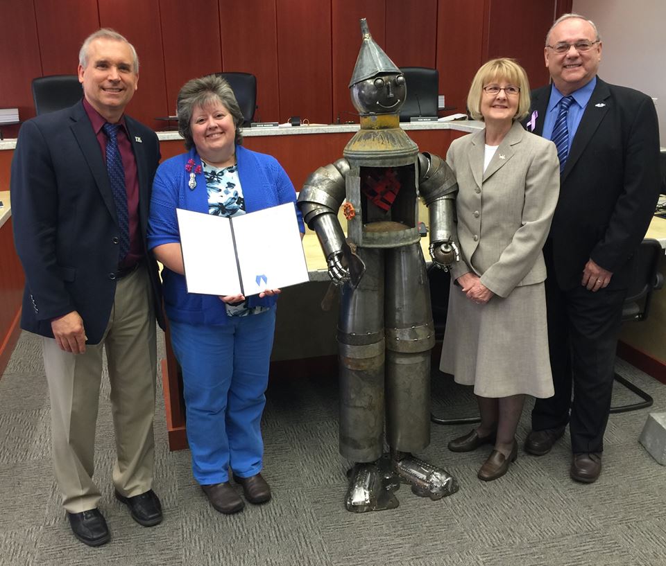From left to right: Councilor David Madore, sustainability specialist Sally Fisher, the Tin Man, Councilor Jeanne Stewart, Councilor Tom Mielke 