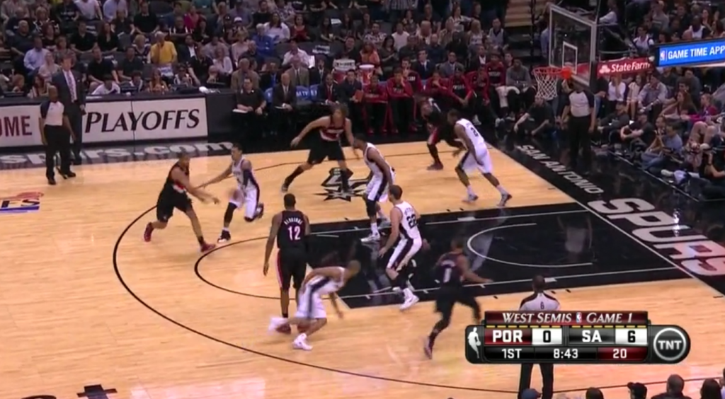 Danny Green jumps the pass and it ends up in San Antonio's hands.