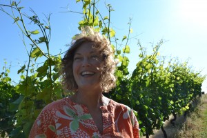 Janine Julian, owner of The Vine Travelers, offers personalized wine and brewery tours with the option of light adventure from Gorge hikes to clam digging. Laura Leadingham