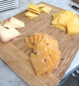 Tuesday, September 29th Niche-a wine & art bar will host a gouda and wine tasting from 5-7 p.m. $25 per person. Niche 