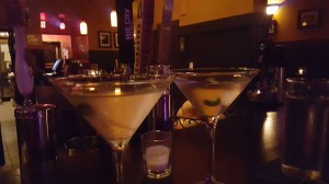 Birch Street Uptown Lounge in Camas has it all - knowledgeable and friendly mixologists, live music and wine tasting all in a fabulous Prohibition-era atmosphere. Birch Street Uptown Lounge