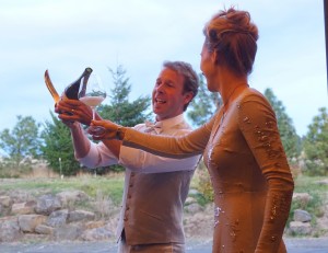 Steven Thompson skillfully sabered a bottle of 2011 Atavus Blanc de Noir Sparkling at Analemma Wines’ First Annual Sparkling Soirée and Kris Fade was the proud recipient of its enchanting contents. Dan Eierdam 