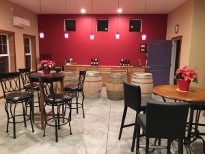 Dolio Winery's tasting room turned out just the way owners, Don and Pam Klase, envisioned it. Dolio Winery
