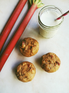 Rhubarb Muffins & Milk