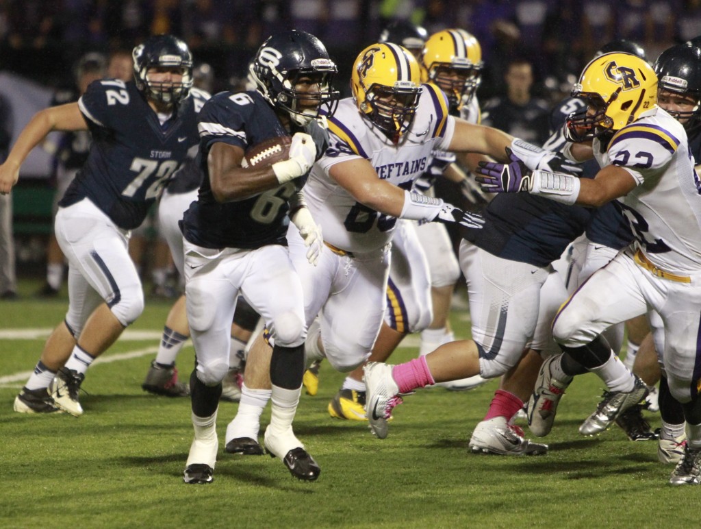 291154 Skyview River football_01.jpg