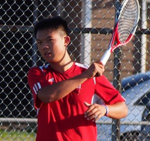 Camas' Jonathan Ho in his No. 1 singles match at Mountain View, Wednesday, Oct. 8, 2014 (Jeff Klein photo)