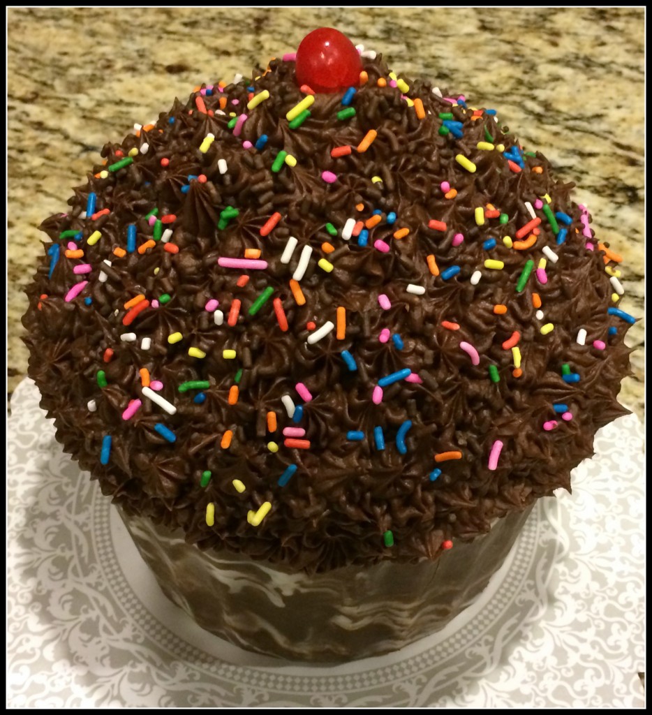 giant cupcake 3 1