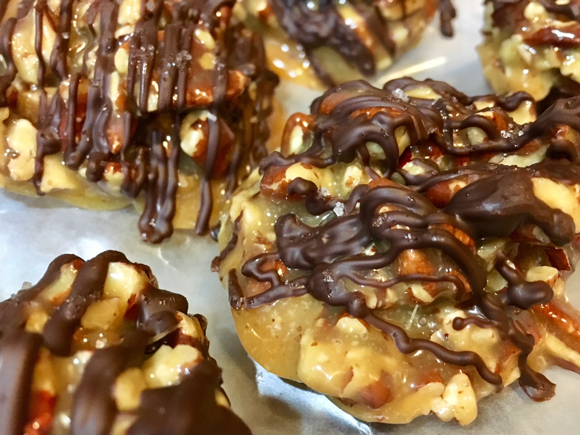 Pecan Caramel Clusters - Sugar and Spice