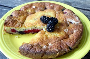 berry buttermilk cake