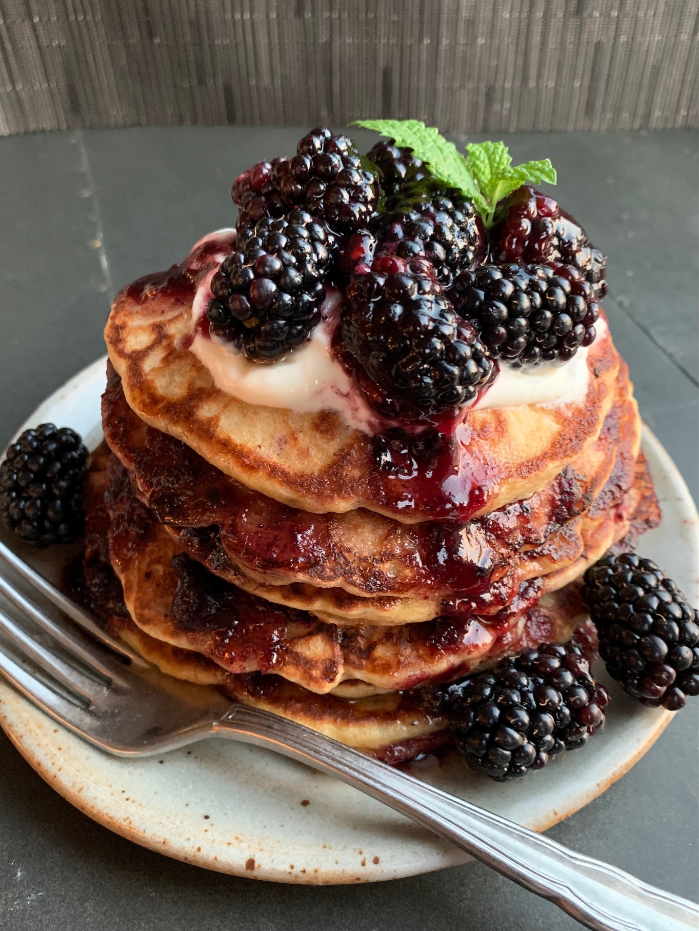 Make-Ahead Blackberry Oatmeal Blender Pancakes - Home Made
